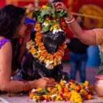 शिवभक्ति की अनोखी परंपरा: नंदी के कान में कहें अपनी दिल की बात!